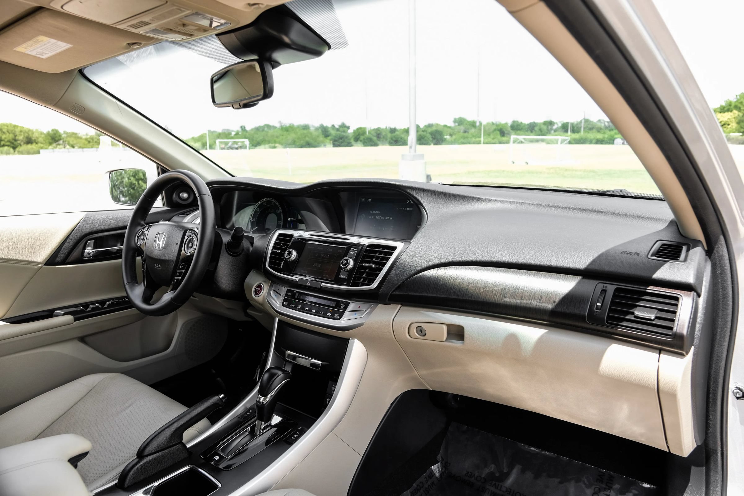 Used 2015 Honda Accord EX-L image 15