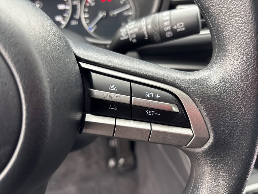 Used 2022 MAZDA MAZDA3 s image 25