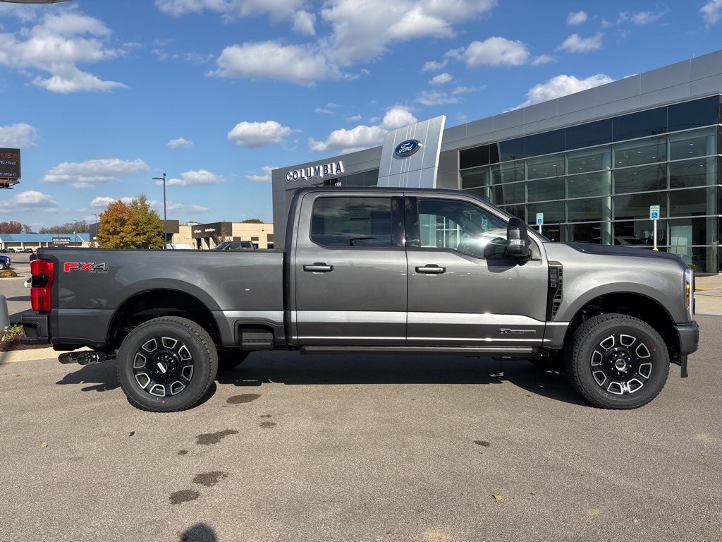 New 2026 Ford F250 Platinum w/ FX4 Off-Road Package image 14