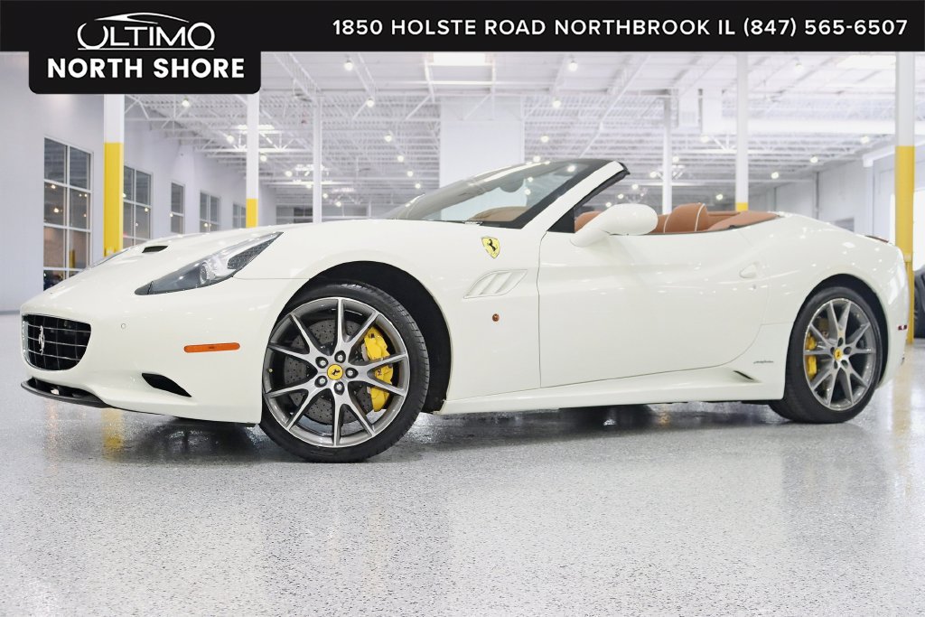 Used 2011 Ferrari California RWD image 1