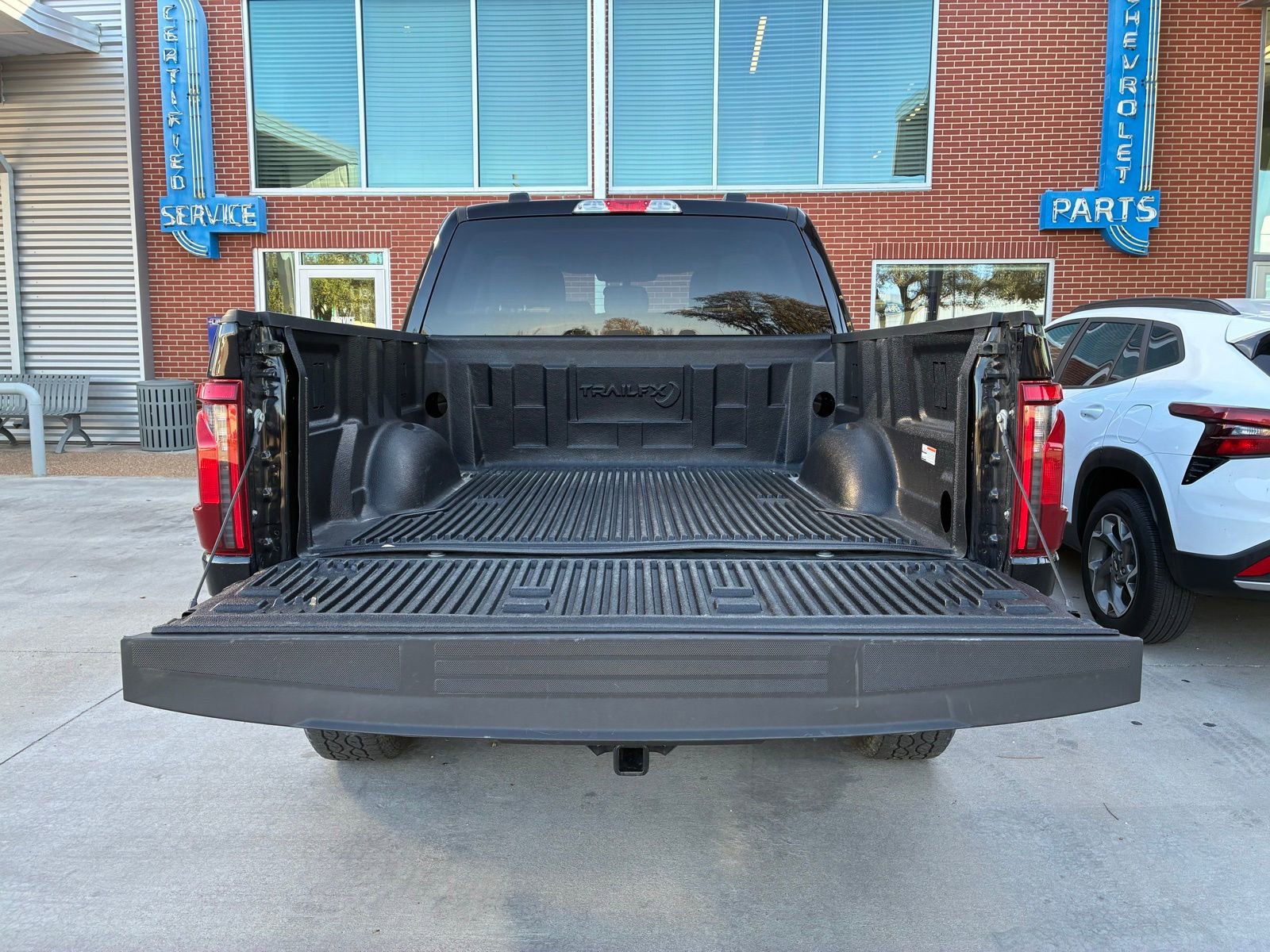 Used 2025 Ford F150 XLT w/ Equipment Group 301A Standard image 9