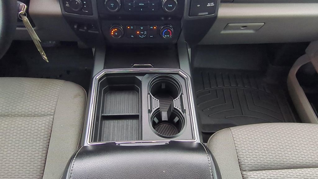 Used 2021 Ford F250 XLT w/ FX4 Off-Road Package image 15