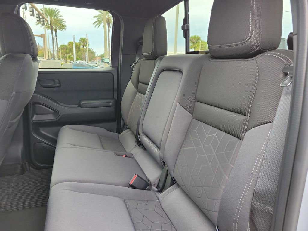 Used 2026 Nissan Frontier SV w/ SV Convenience Package image 8