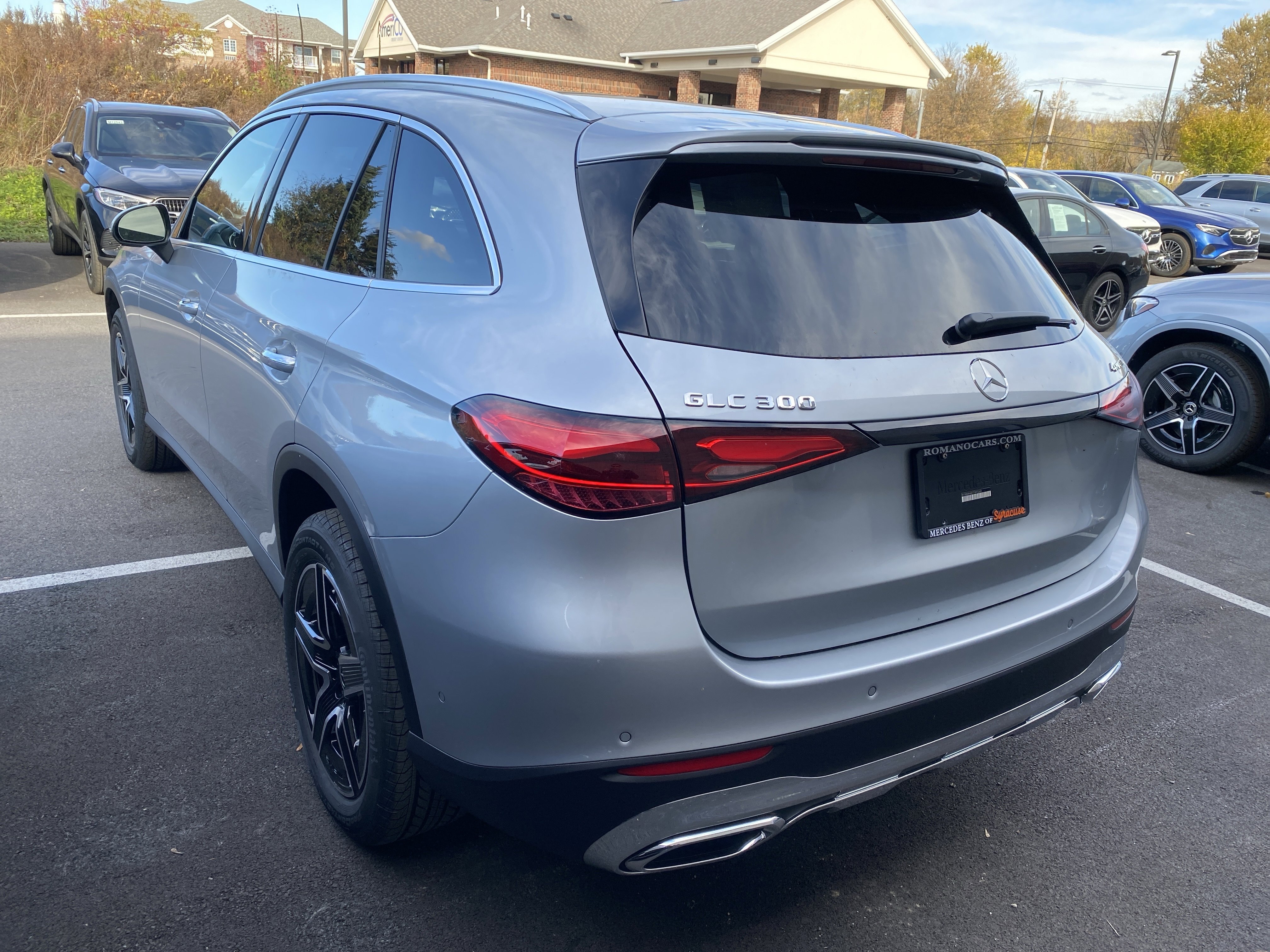 Used 2026 Mercedes-Benz GLC 300 4MATIC image 5