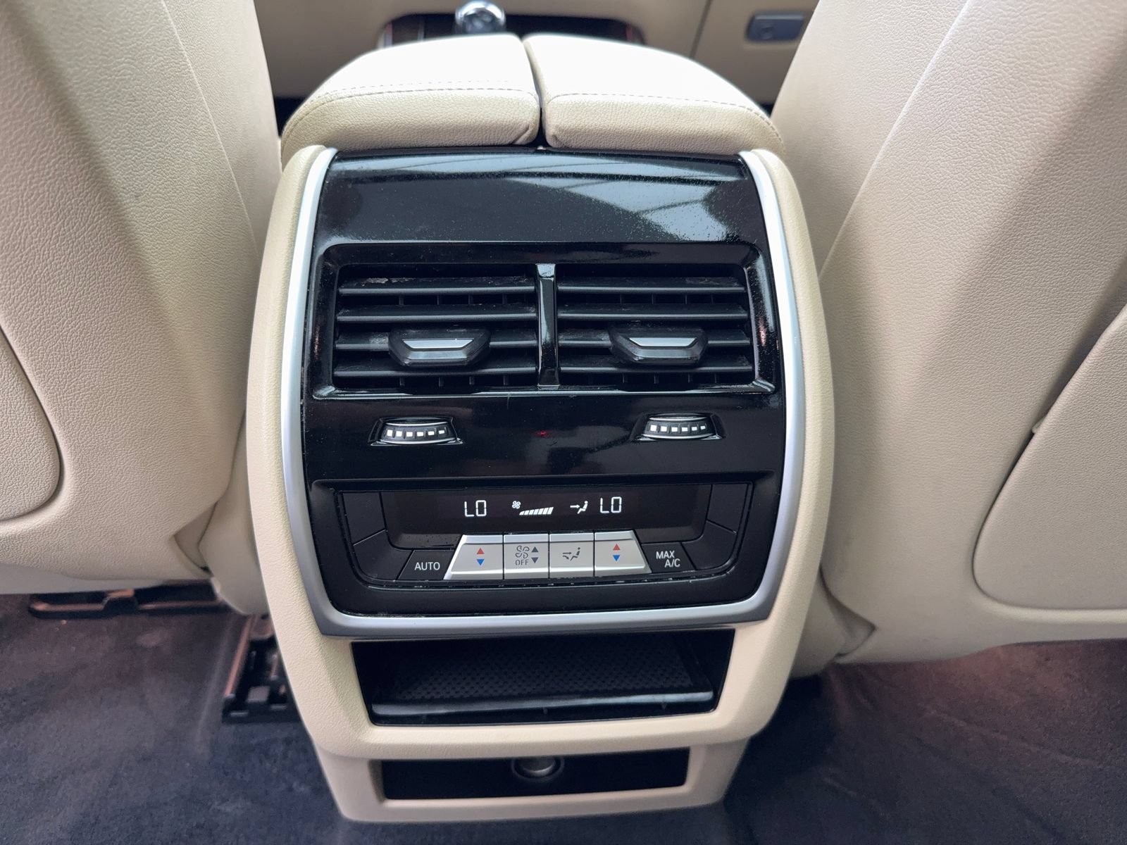 Used 2020 BMW X5 xDrive40i w/ Convenience Package AWD/4WD image 39