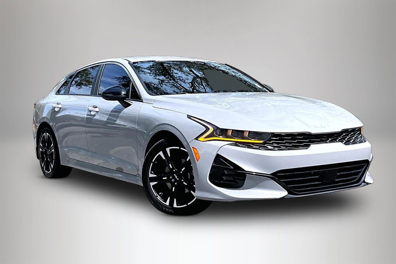 Used 2024 Kia K5 GT-Line w/ GT-Line Premium Package image 2