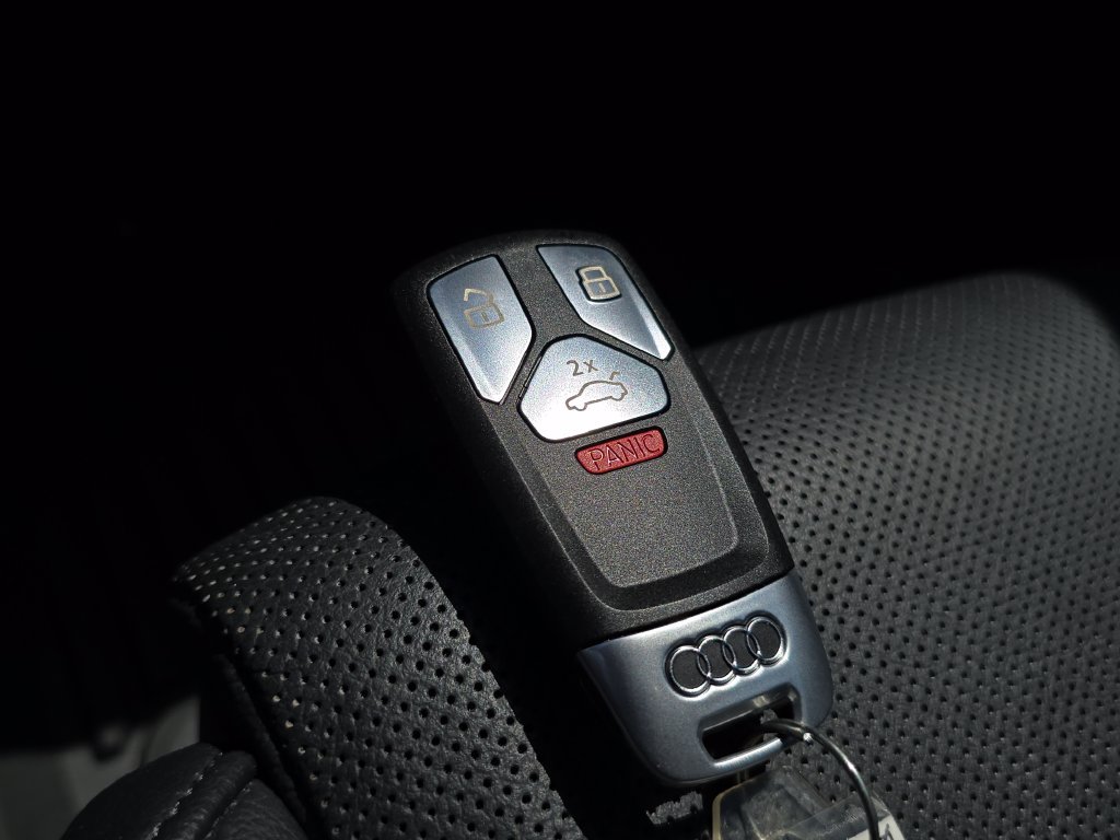 Used 2019 Audi A4 2.0T Prestige w/ Prestige Package AWD/4WD image 37