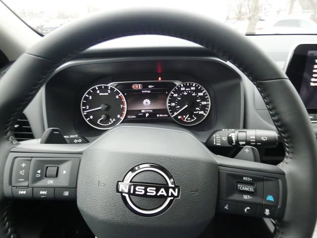 New 2026 Nissan Rogue SV AWD/4WD image 12