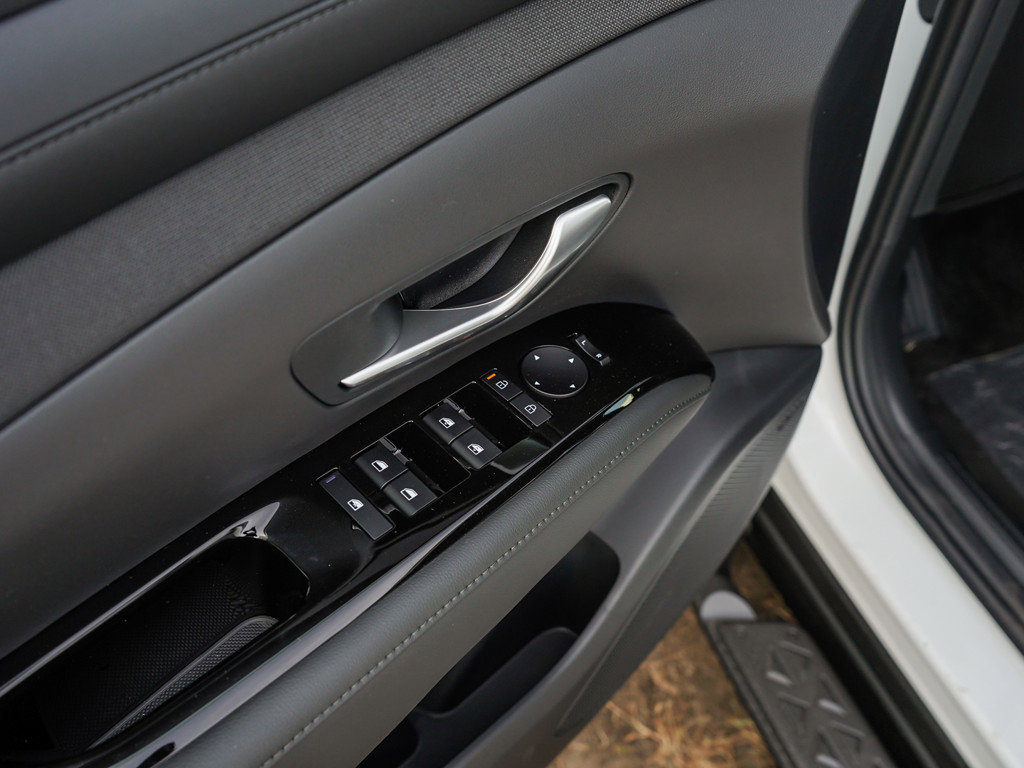 New 2025 Hyundai Santa Cruz Limited image 15