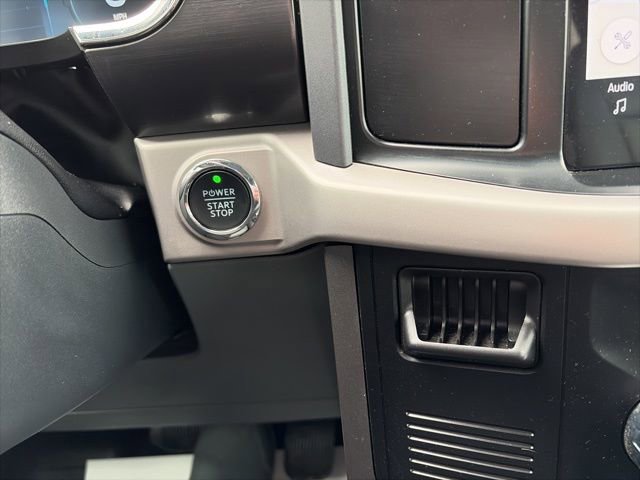 Used 2023 Ford F150 Lightning Pro image 22