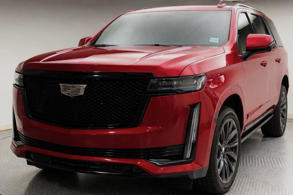 Used 2024 Cadillac Escalade Sport w/ LPO, ONYX Package image 1