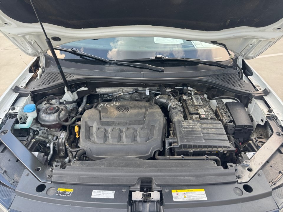 Used 2022 Volkswagen Tiguan SE FWD image 20