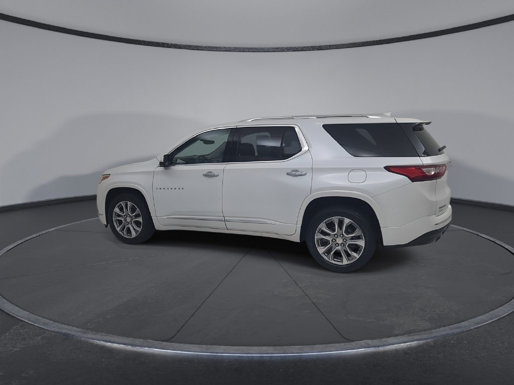 Used 2019 Chevrolet Traverse Premier w/ Driver Confidence II Package FWD image 10