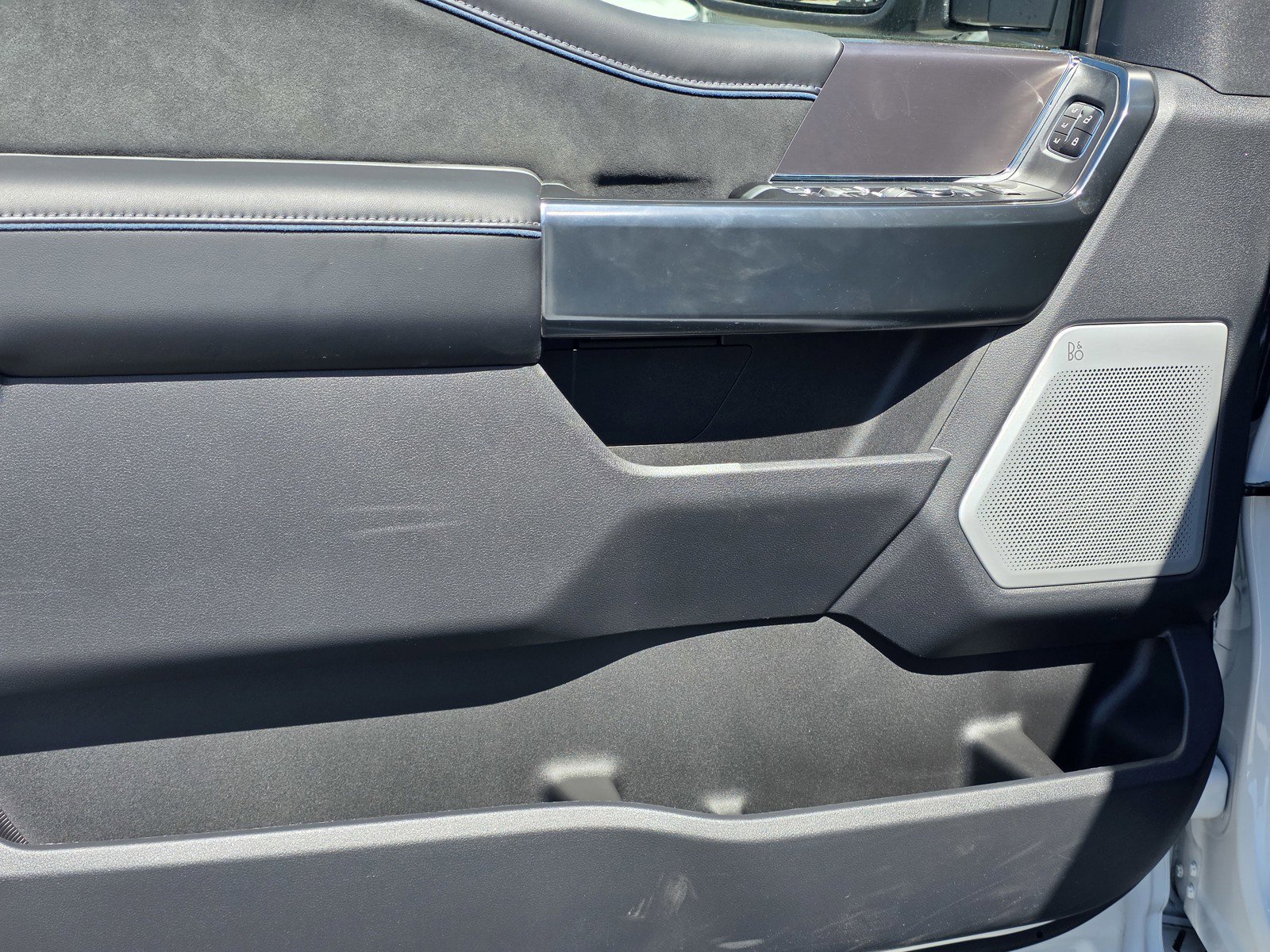 New 2026 Ford F250 Platinum image 8