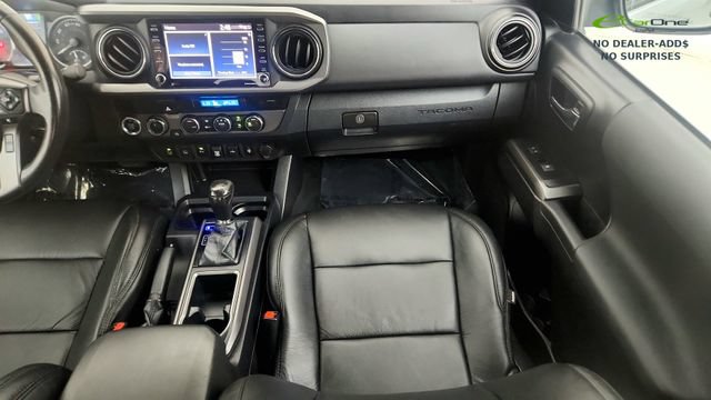 Used 2022 Toyota Tacoma TRD Sport w/ Technology Package AWD/4WD image 45