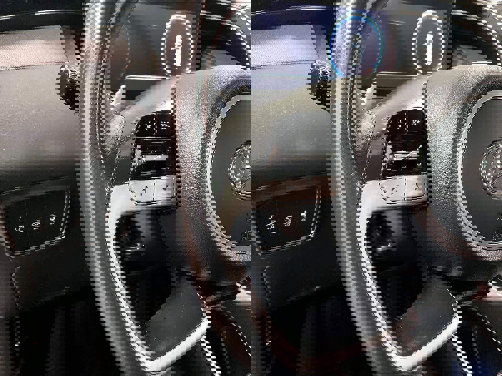 Used 2024 Hyundai Tucson Limited image 24