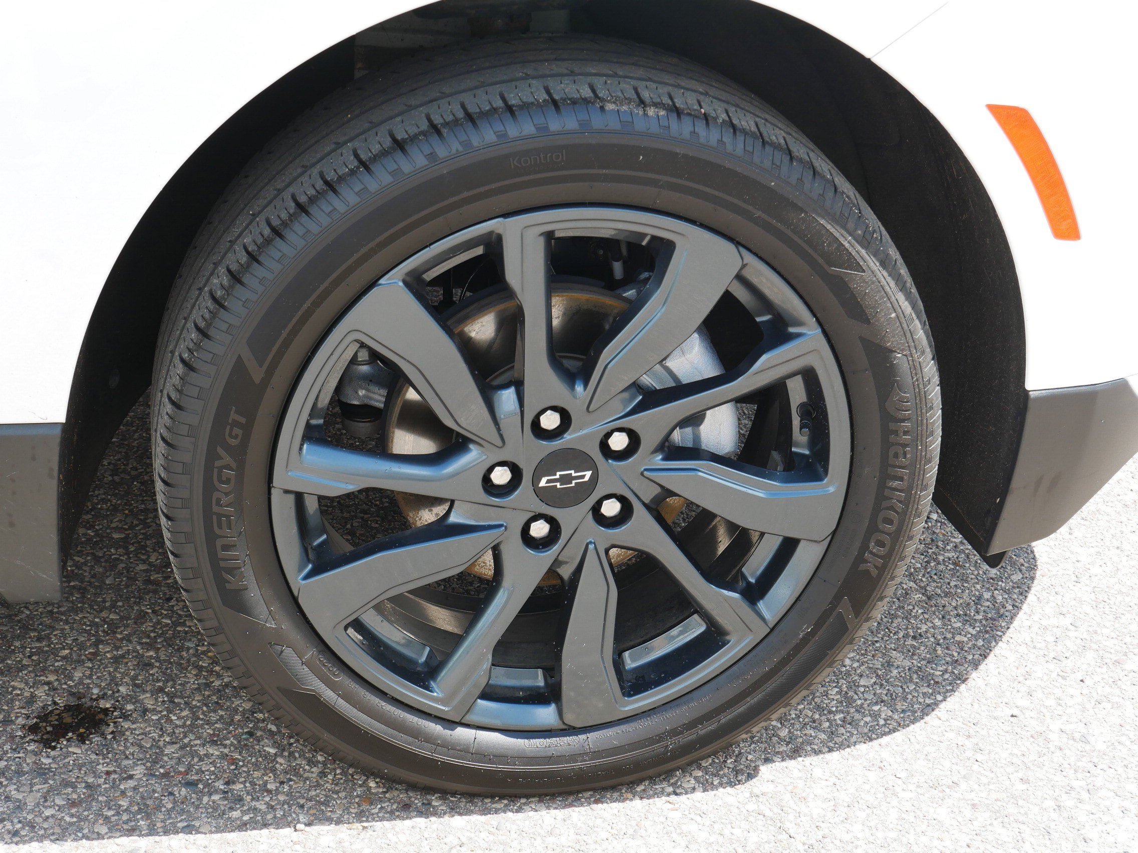 Used 2022 Chevrolet Equinox RS w/ Infotainment Package AWD/4WD image 15