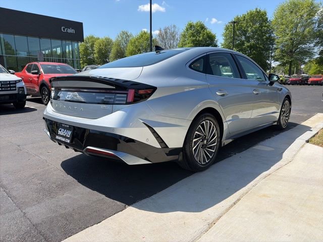 Certified 2024 Hyundai Sonata Limited FWD image 7