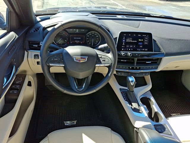 Used 2025 Cadillac CT4 Premium Luxury image 14