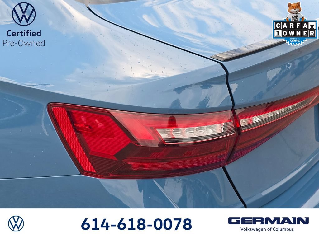 Certified 2025 Volkswagen Jetta GLI Autobahn FWD image 15
