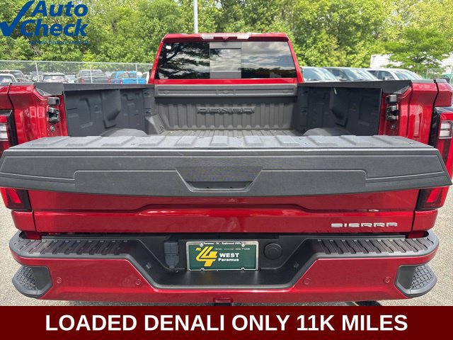 Used 2024 GMC Sierra 3500 Denali AWD/4WD image 16