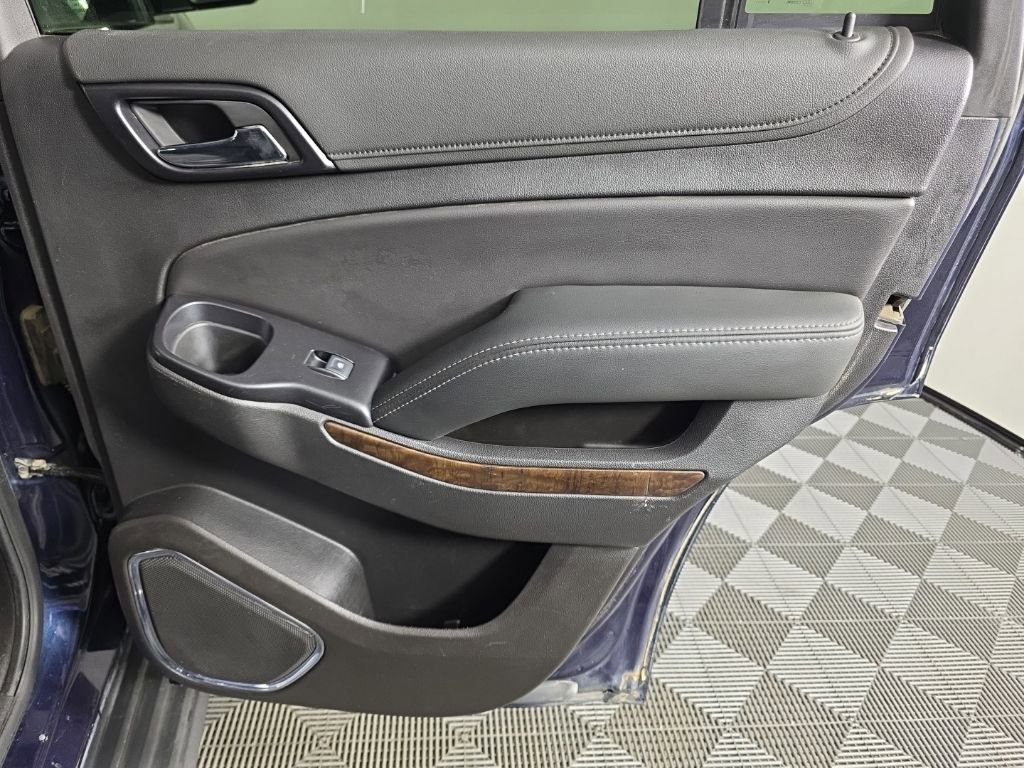 Used 2020 Chevrolet Tahoe 4WD image 36