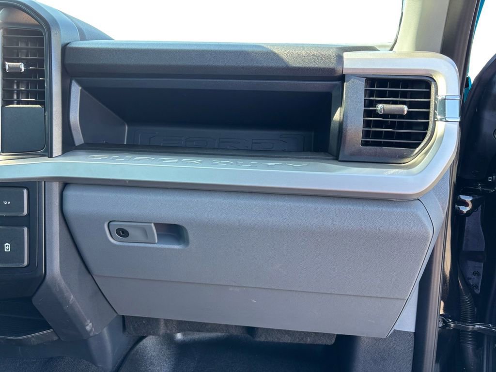 Used 2025 Ford F250 XL w/ STX Appearance Package image 23