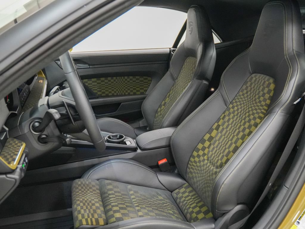 New 2026 Porsche 911 GTS RWD image 5