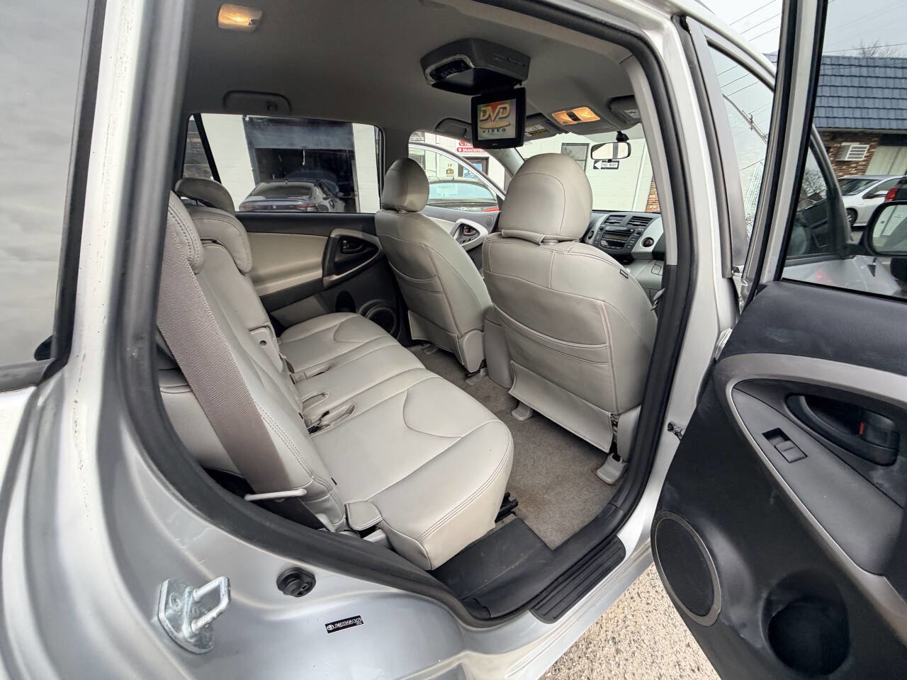 Used 2008 Toyota RAV4 Base 4x4 4dr SUV image 55