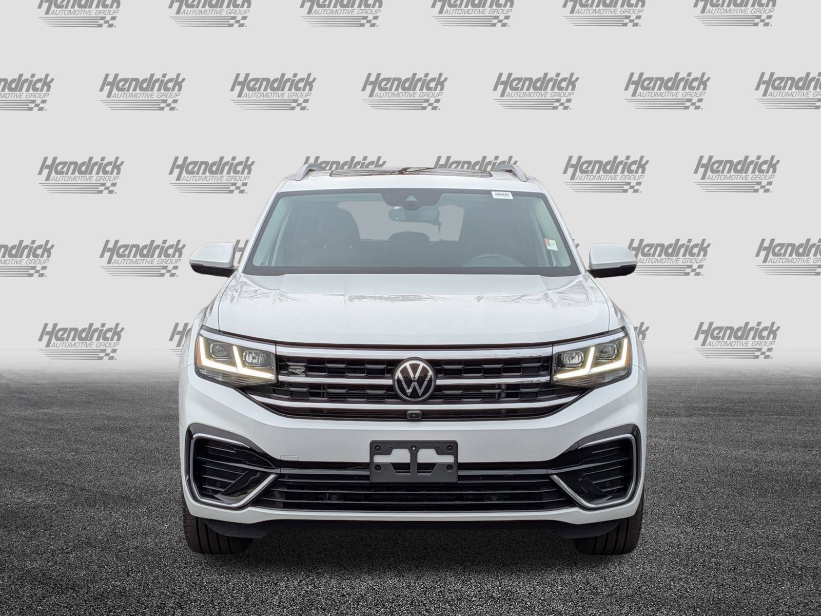 Used 2022 Volkswagen Atlas SEL Premium image 3