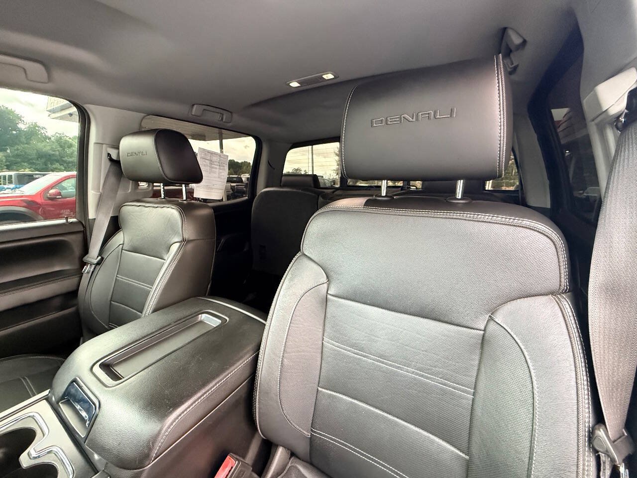 Used 2015 GMC Sierra 2500 Denali w/ Duramax Plus Package AWD/4WD image 34