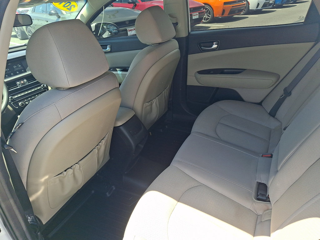 Used 2018 Kia Optima LX FWD image 24