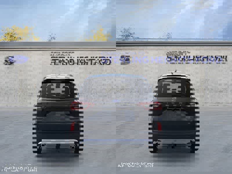 New 2026 Ford Escape SE w/ Class II Trailer Tow Package image 5