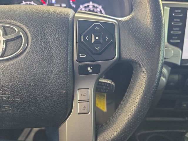 Used 2021 Toyota 4Runner SR5 AWD/4WD image 18