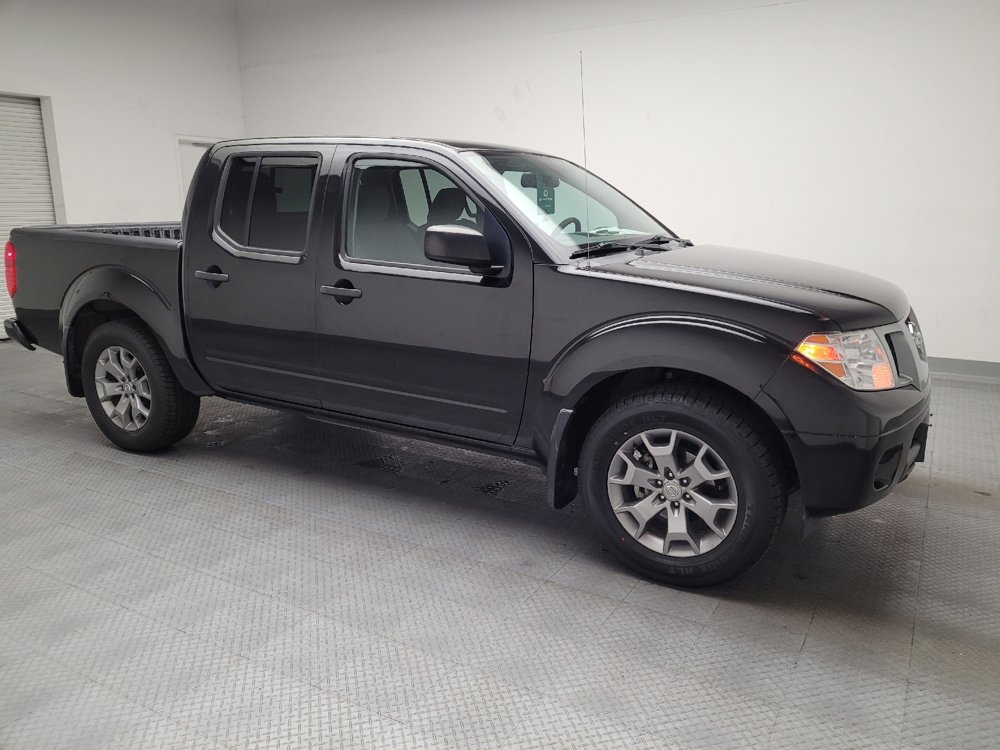 Used 2020 Nissan Frontier SV image 11