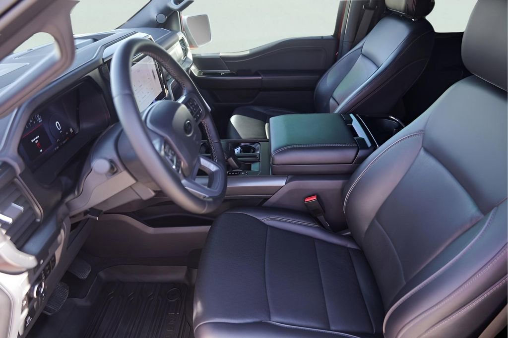 Used 2025 Ford F150 Lariat w/ Equipment Group 502A High image 12