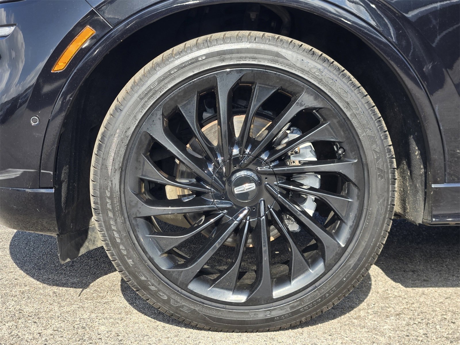 Used 2022 Lincoln Aviator Reserve w/ Equipment Group 201A image 10