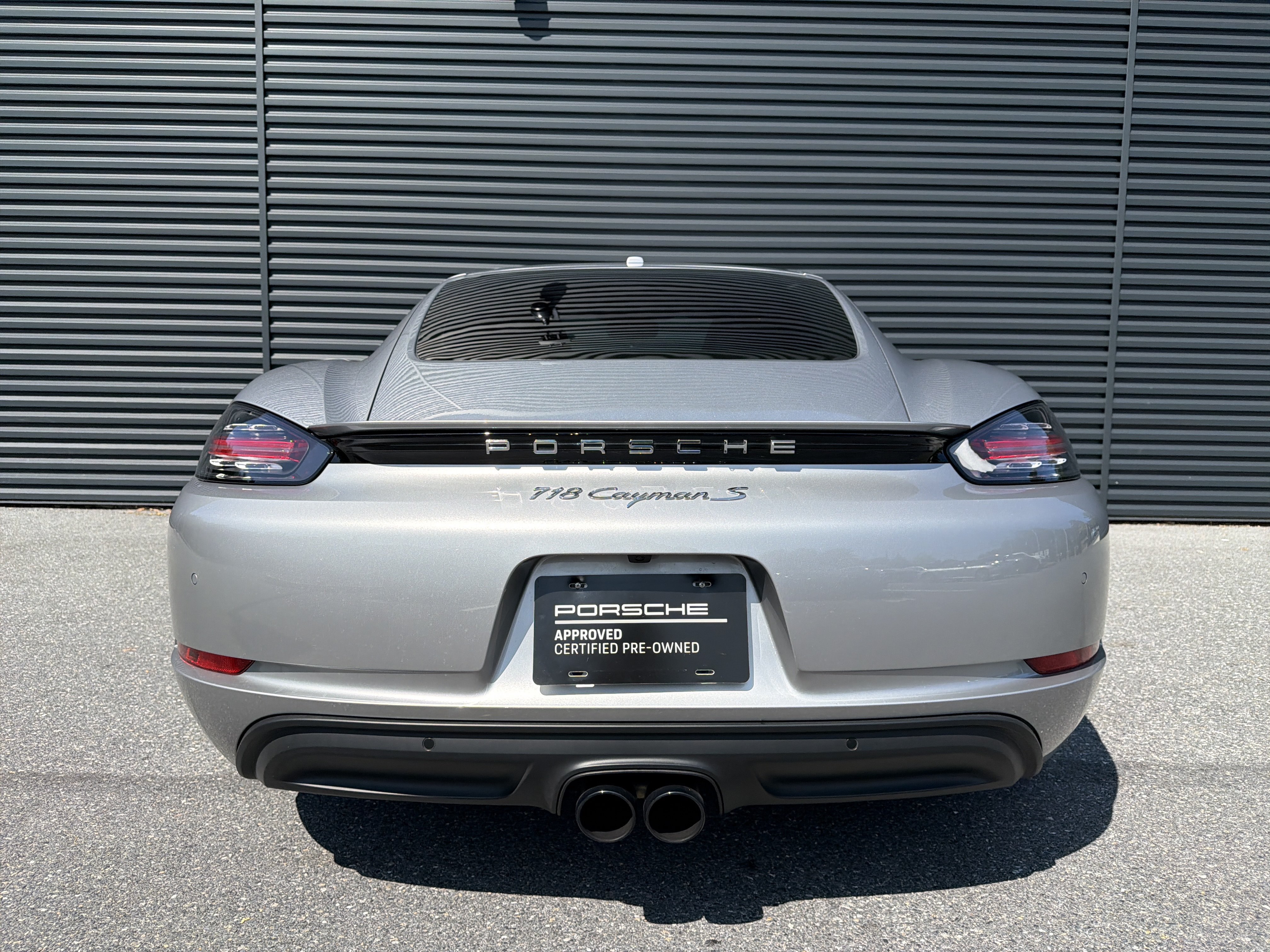 Used 2023 Porsche 718 Cayman S RWD image 4