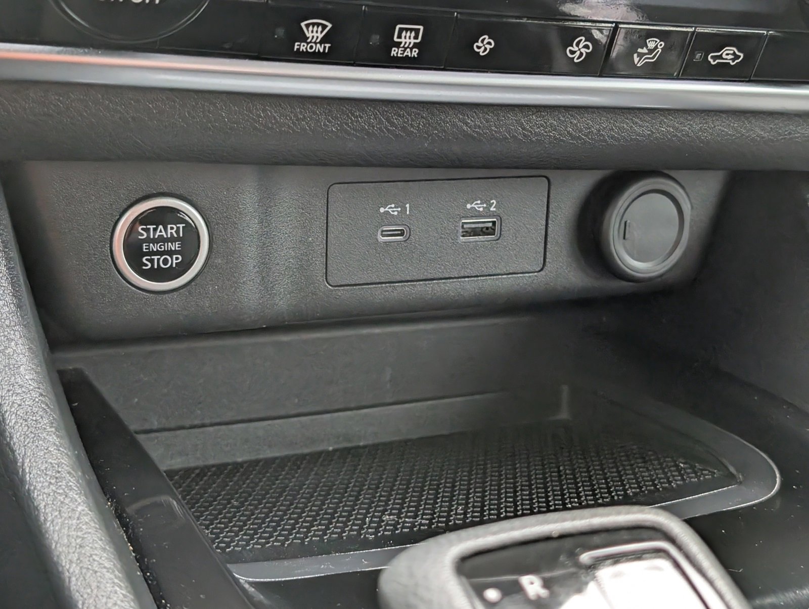 Used 2023 Nissan Rogue SV image 23