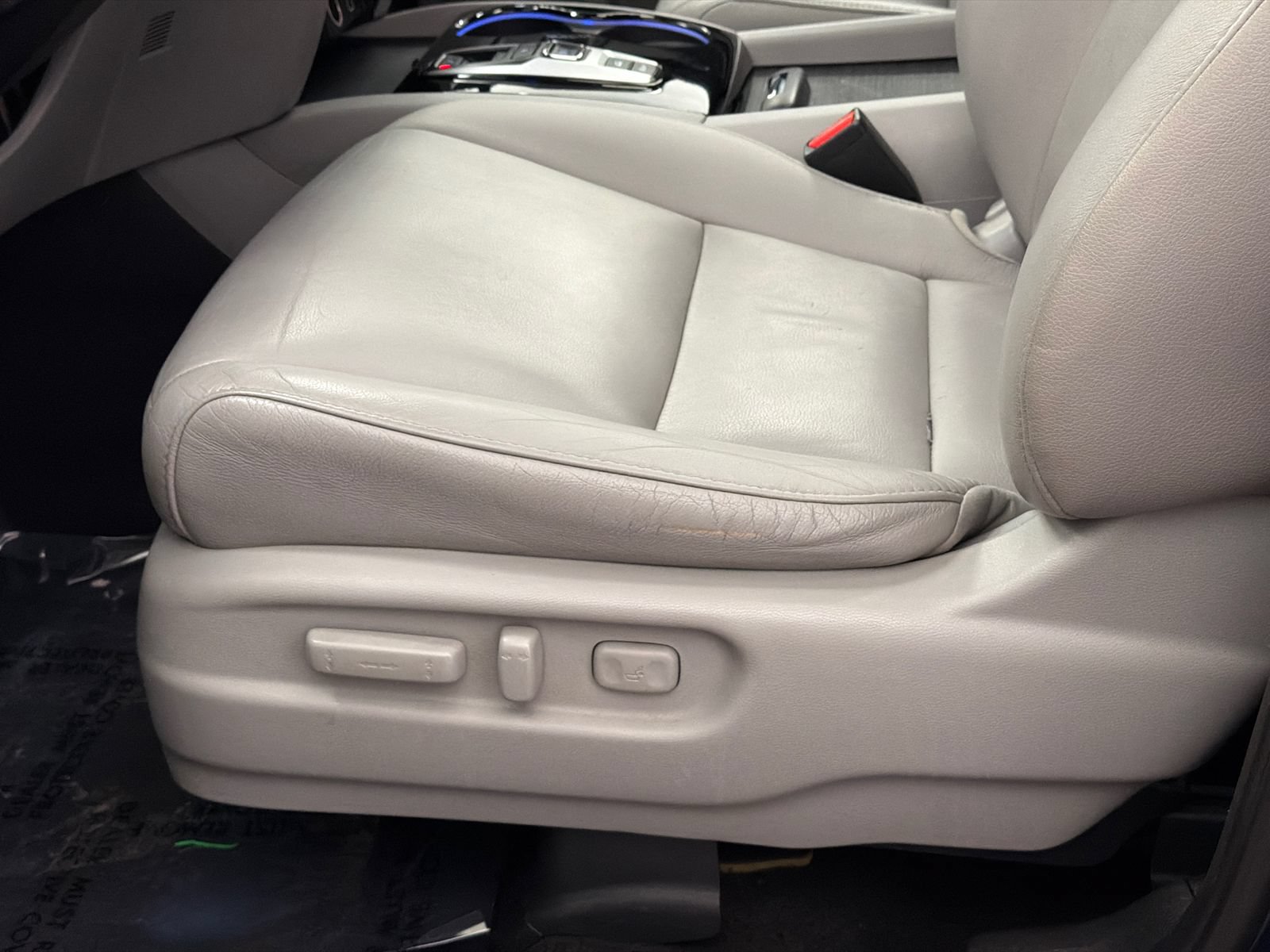 Used 2019 Honda Pilot Touring image 13