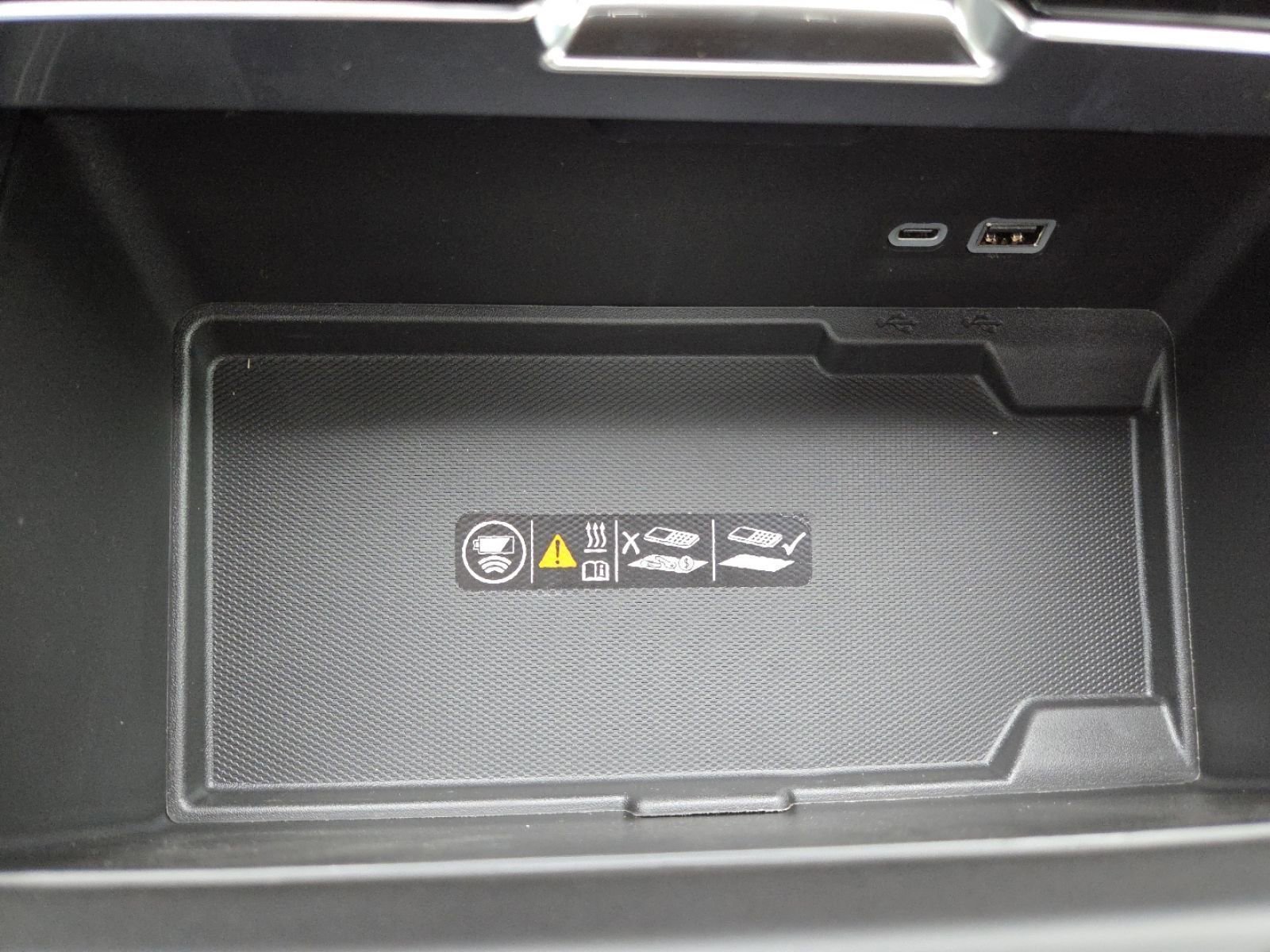 New 2026 GMC Yukon XL Denali image 12