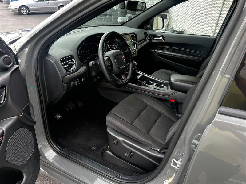 Used 2025 Dodge Durango GT AWD/4WD image 15