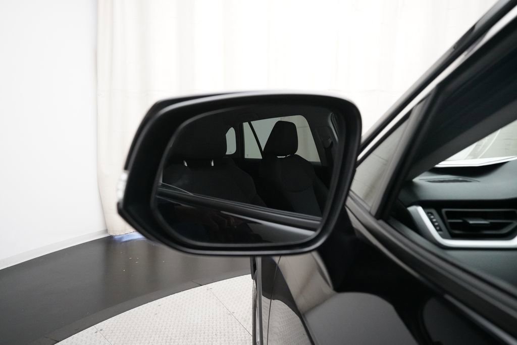 Used 2025 Toyota RAV4 XLE image 23