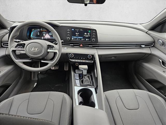 New 2026 Hyundai Elantra SEL Sport FWD image 11