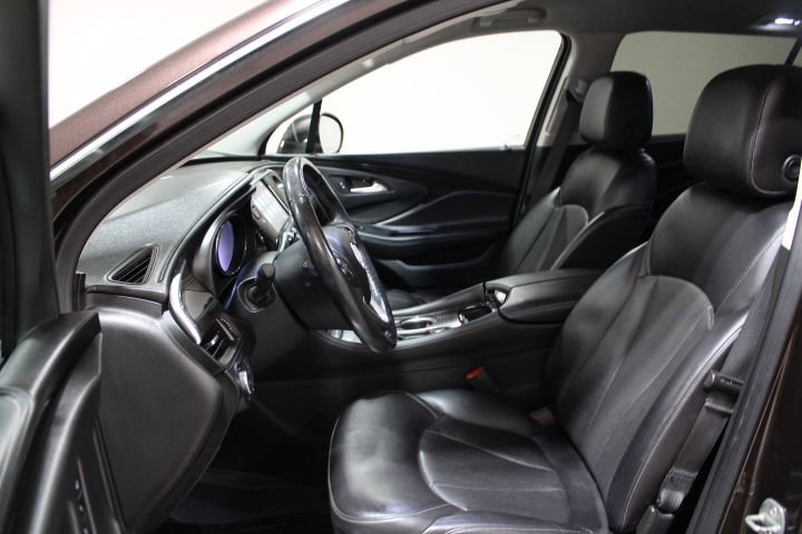 Used 2020 Buick Envision Essence image 12