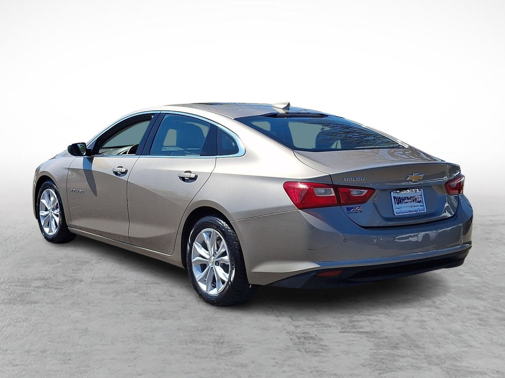 Used 2024 Chevrolet Malibu LT image 3