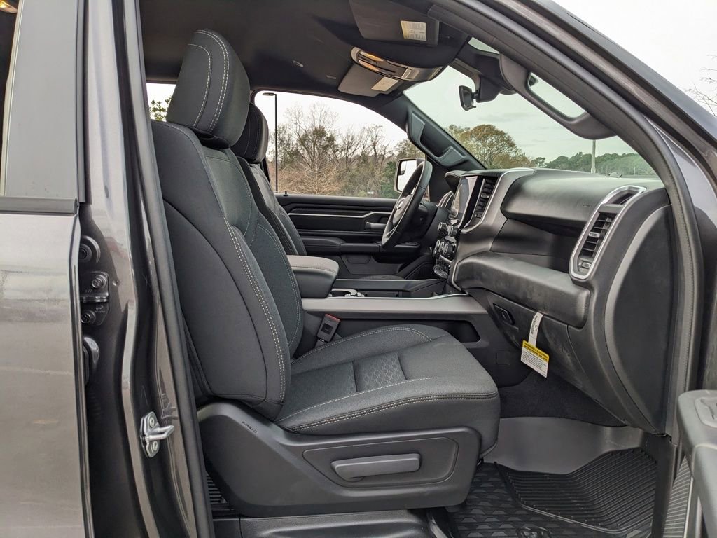 New 2026 RAM 1500 Big Horn w/ Night Edition AWD/4WD image 44
