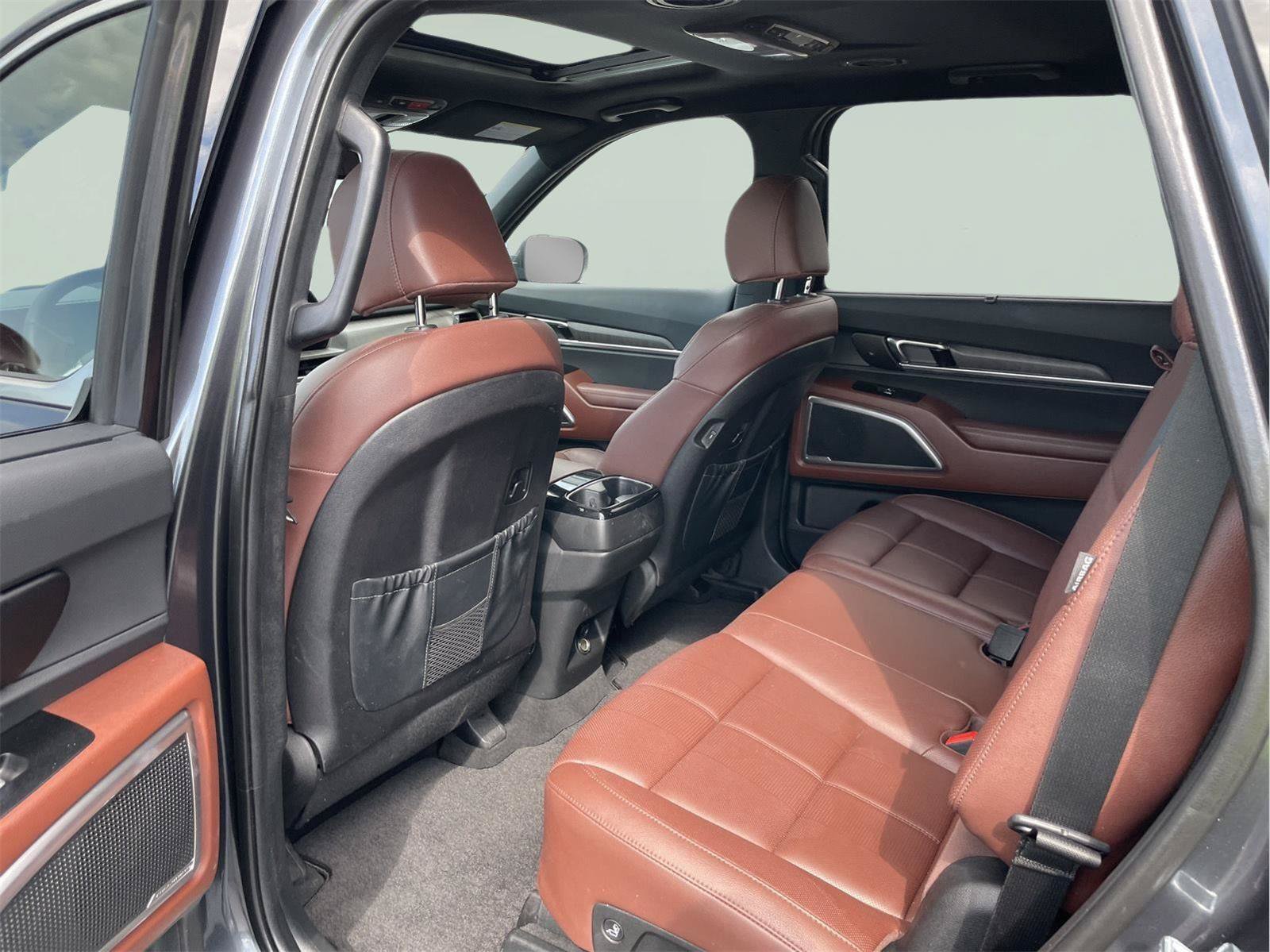 Used 2024 Kia Telluride EX AWD/4WD image 14
