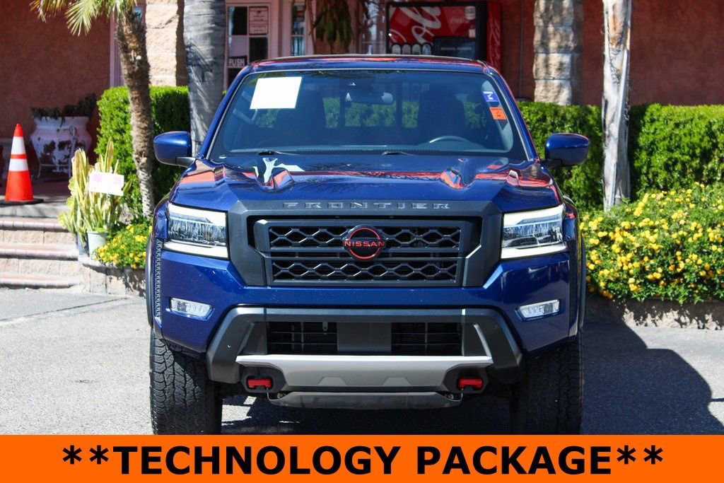Used 2022 Nissan Frontier PRO-4X w/ Technology Package image 3