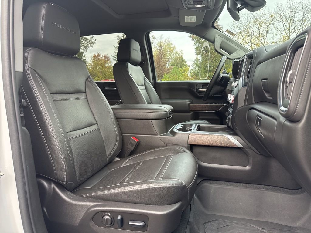 Used 2023 GMC Sierra 3500 Denali image 18